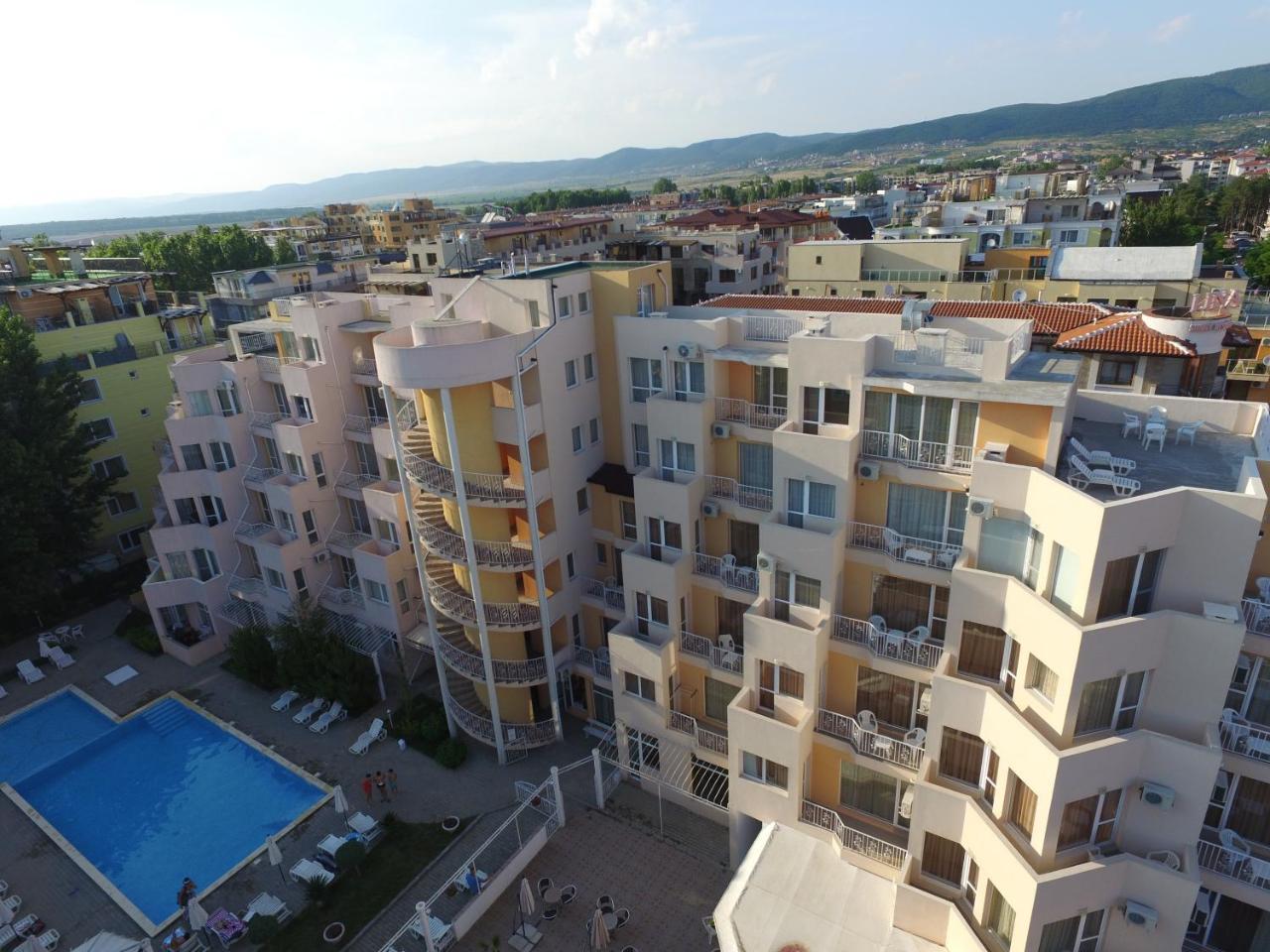 Vanilla Garden Apartments Sunny Beach Exterior photo