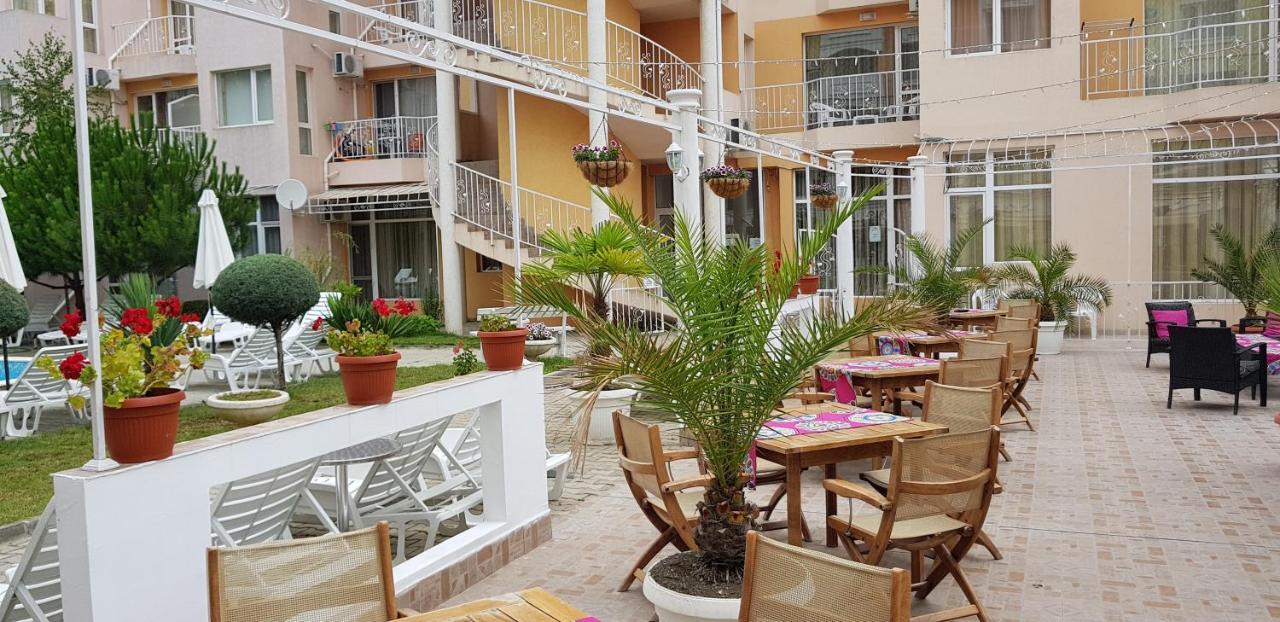 Vanilla Garden Apartments Sunny Beach Exterior photo